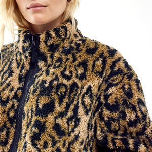 Veste en polaire Sherpa Teddy à imprimé léopard personnalisée pour femmes et filles, mode décontractée, avec broderie pour l'hiver, service OEM - Product Image 5