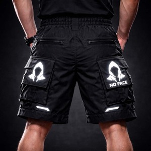 กางเกงขาสั้นเทคแวร์ผู้ชายพิมพ์ลายสะท้อนแสง หลายกระเป๋า สไตล์ทหาร สีดำ ขายส่ง พร้อมโลโก้สั่งทำ - Product Image 4