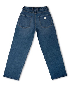 Vaqueros vintage de lavado medio, corte regular, con botones, de algodón sólido, pantalones de mezclilla de pierna recta, pantalones casuales de tela vaquera. - Product Image 4