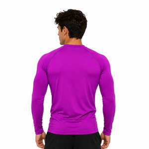 Créez votre propre rashguard à manches longues de qualité supérieure, personnalisable avec impression sur mesure. - Product Image 1