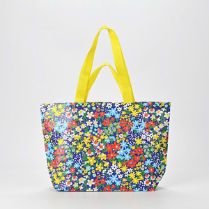 ถุงช้อปปิ้งผ้า PP รีไซเคิลแบบสั่งทำพิเศษ ถุงใส่ของชำแบบใช้ซ้ำได้ เป็นมิตรกับสิ่งแวดล้อม พร้อมโลโก้เคลือบกันน้ำ ทนทาน - Product Image 4