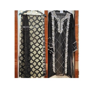 Trajes sin costuras bordados a mano de diseñador moderno Ropa india y pakistaní - Product Image 3