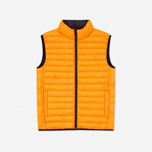 Chaleco acolchado de poliéster 100% Reversible con estilo Logotipo personalizado Calidad Premium con característica transpirable para la temporada de invierno unisex - Product Image 2