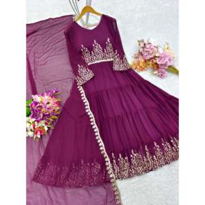 Robes de soirée, magnifique robe à volants et dupatta avec des broderies complexes et des sequins pour les fêtes - Product Image 1