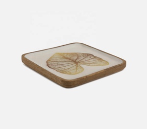 Esmaltado a mano creativo bajo MOQ hecho a mano mango madera Plato cuadrado servir fabricante de artículos mayorista - Product Image 1