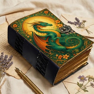 Diario de Dragón de Cuero Hecho a Mano de 400 Páginas Herb Heritage |   Grimorio de Fantasía con Papel Vintage de Acuarela - Product Image 5
