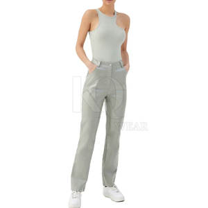 Pantalon en cuir élégant pour femme, coupe skinny, taille haute, design ajusté pour un look décontracté moderne et une tenue de soirée. - Product Image 3