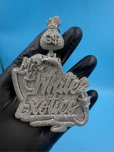 จี้รูปถุงเงินแบบ Iced Out สลักอักษรตามสั่ง สร้อยคอฮิปฮอป เพชรโมอิสซาไนต์ สร้อยหรูหรา ของขวัญเครื่องประดับสุดหรู - Product Image 1