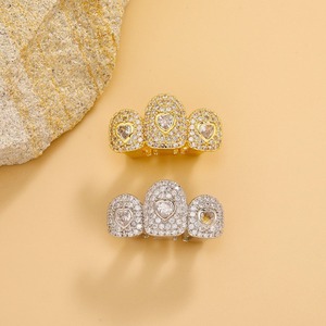 Oferta Especial en Grillz de Diamantes Moissanite VVS con Acabado de Alto Brillo para Uso Diario y en Fiestas, Disponible al Mejor Precio del Mercado - Product Image 5