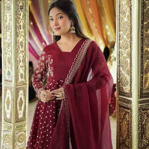 Conjuntos Étnicos Anarkali de Diseñador con Dupatta para Mujer - Product Image 3