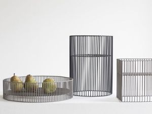 Cesta de Almacenamiento de Alambre Metálico Negra Moderna, Forma Circular, Contenedor Multiusos, Diseño Apilable en Color Negro y Gris - Product Image 1