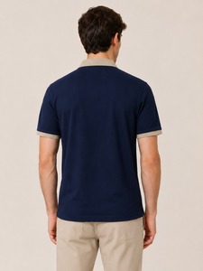 เสื้อโปโลผ้าฝ้ายคลาสสิก 240 GSM เนื้อผ้านุ่ม สวมใส่สบาย เหมาะสำหรับทุกวัน แฟชั่นผู้ชาย รับผลิตแบบ OEM แบรนด์ส่วนตัว โรงงานผู้ผลิต - Product Image 6