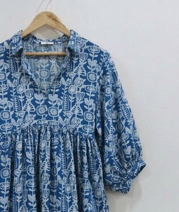 เดรสทรงเอพิมพ์ลายดอกไม้ ผ้าฝ้ายแท้ 100% ทำมือ สำหรับผู้หญิง สวมใส่ได้ทั้งงานทางการและทำงานในออฟฟิศ ระบายอากาศได้ดี ดีไซน์เรียบง่าย - Product Image 5