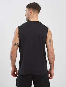 Débardeurs de sport pour hommes personnalisés de haute qualité, respirants, en polyester uni, pour la gym, la course et l'entraînement – Vente en gros - Product Image 2