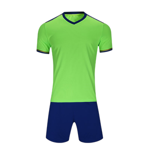 Conjunto de Uniforme de Fútbol Personalizado para Hombre, Camiseta de Manga Corta con Cuello Redondo, Degradado Negro, Sublimación Completa, Impresión Digital - Product Image 2