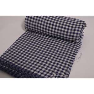 Tissu écologique en coton tissé à la main à carreaux, doux et léger, idéal pour la couture et la confection de robes, provenant du Rajasthan. - Product Image 4