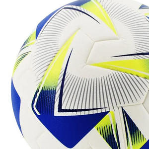 Ballon de football professionnel taille 5, thermocollé en PU, avec logo personnalisé, pour entraînement et matchs en intérieur/extérieur - Product Image 4