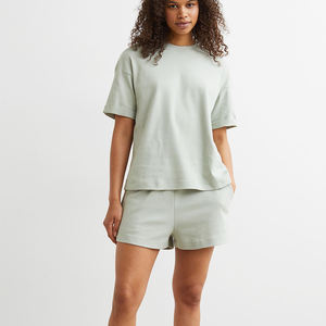 Conjunto de pijama de algodón suave tejido a medida al por mayor para mujer, camisa de manga larga y pantalones cortos, conjunto de pantalones cortos y camisa personalizados - Product Image 3