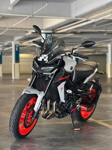 มอเตอร์ไซค์ MT-09 900 ซีซี สามสูบ แบบ Naked Bike สภาพใช้งานมาแล้ว ความเร็วสูงสุดมากกว่า 80 กม./ชม. กำลังไฟ 501-1000 วัตต์ ขาย - Product Image 5