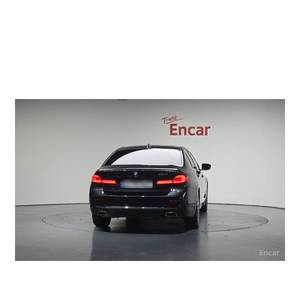 BMW Serie 5 520i Luxury, Modelo Octubre 2022, 19.423 km, Norma de Emisiones Euro V, Volante a la Izquierda, Caja de Cambios Automática - Product Image 4