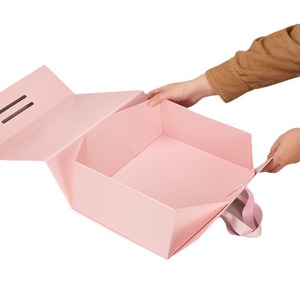 Caja Rígida con Logotipo Serigrafiado Estilo Boutique para Marcas de Alta Gama - Product Image 4