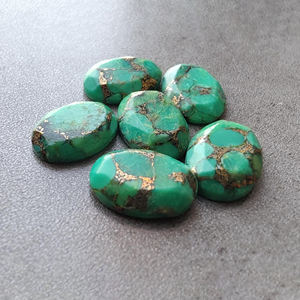 พลอยเทอร์ควอยซ์สีเขียวธรรมชาติเกรด AAA+ ทรงรีเหลี่ยมเพชรพลอย เจียระไนแบบเหลี่ยม  ฐานแบน  สำหรับทำเครื่องประดับ - Product Image 4