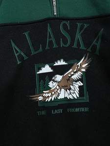 Sudadera de Forro Polar Vintage con Cierre de Cremallera de Cuarto y Mangas Raglán Bordadas - Product Image 6