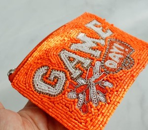 Monedero de Cuentas Hecho a Mano TIMELESS CRAFT, Monedero de Cuentas con Temática Deportiva Naranja para el Día del Partido, Mini Cartera con Temática Deportiva, Moda Atrevida - Product Image 4