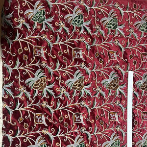 HONEY LACE High Quality Nonwoven Warp Knit Medium Weight 110 GSM 43/44" Width Polyester/Nylon/Metallic Wedding Accessories - Product Image 1