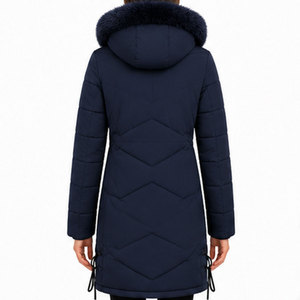 Veste parka d'hiver pour femmes tendance avec construction coupe-vent et imperméable et silhouette élégante et fine pour marque de mode haut de gamme - Product Image 2
