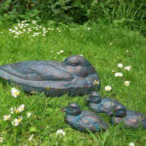 ผลิตเป็ดเหล็กหล่อพร้อมประติมากรรมดิคเกนส์สำหรับตกแต่งสวน ราคาโรงงาน - Product Image 6