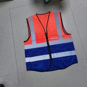 เสื้อกั๊กสะท้อนแสง RTS ขายดี พิมพ์โลโก้ตามสั่ง เสื้อกั๊กนิรภัยแบบมองเห็นได้ชัดเจนสำหรับผู้ชายและผู้หญิง สั่งซื้อเลย - Product Image 2