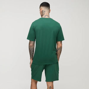 ชุดเสื้อยืดและกางเกงขาสั้นผู้ชาย สีเขียว ผ้าฝ้าย คอกลม สวมใส่สบายๆ ในฤดูร้อน พิมพ์ลายตัวอักษรโลโก้ด้านหน้า ผ้าถักระบายอากาศได้ดี - Product Image 2