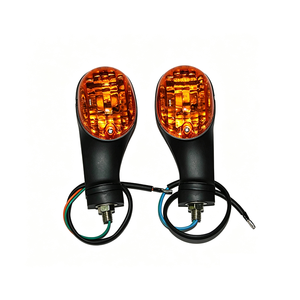 ไฟเลี้ยวรถจักรยานยนต์ 12V เลนส์สีเหลืองอำพัน สำหรับ BAJAJ CT100 ไฟเตือนกระพริบสว่าง - Product Image 1