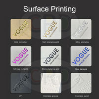 Machine de fabrication d'emballages personnalisés de haute qualité avec logo imprimé pour vêtements, thé et cadeaux, impression offset, carton, ruban, accessoires