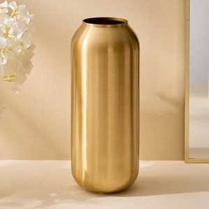 Vase capsule en métal poli effet miroir argenté moderne, décoration de luxe pour la maison, vase de sol pour le bureau, arrangements floraux élégants, fait main - Product Image 5