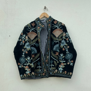 Wholesale Handmade Suzani Embroidery Velvet Winter <b>Jacket</b> Women Short Suzani <b>Jacket</b> Free Size Short <b>Quilted</b> <b>Jacket</b> - Product Image 2