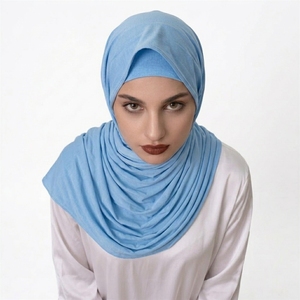 Fournisseur de hijabs musulmans islamiques d'été en gros pour femmes, légers, durables, antibactériens, à séchage rapide, respirants, maxi-écharpes - Product Image 6