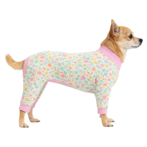 Pijama Enterizo para Perro con Estampado Floral Meadows, Ropa de Dormir Suave y Elástica para Mascotas, Cómoda y Transpirable para Todas las Estaciones, para Perros Pequeños y Medianos - Product Image 1