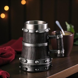 Taza Vikinga de Madera Hecha a Mano con Bandas y Remaches Metálicos, Forma Redonda Antigua, Decoración Duradera para el Hogar - Product Image 2