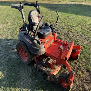 เครื่องตัดหญ้าแบบนั่งขับ Kubota Z411 รุ่นเชิงพาณิชย์  ประสิทธิภาพสูง ใช้เครื่องยนต์เบนซิน  ตัดหญ้าได้อย่างทรงพลัง  รถแทรกเตอร์สำหรับสวน - Product Image 1