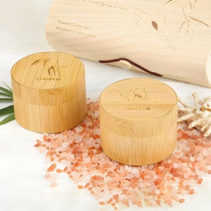 Bougies parfumées relaxantes dans des pots en bambou de style unique, dans des tubes en bambou naturel avec couvercle - Product Image 6