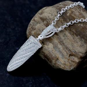 จี้รูปกระสุนปืน AK 47 ประดับเพชร คุณภาพสูง งานแฮนด์เมด KRISHNAM JEWELS สไตล์ฮิปฮอป สำหรับทุกเพศ ได้รับการรับรองจากผู้ที่ไม่ใช่ฝ่ายใด - Product Image 1