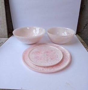Assiette ronde artistique en résine ILAHI avec motif simple – Durable pour le service multi-occasions, les cadeaux, la décoration intérieure et les objets de collection - Product Image 2