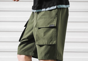 Shorts cargo vert olive pour homme, taille mi-haute, cordon élastique, style bermuda décontracté avec poches, tissu en toile 100% coton - Product Image 6