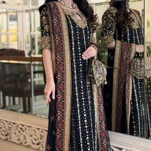Elegante Vestido Maxi Lehenga Choli de Gasa Acrílica Bordado con Delicados Adornos, Transpirable, Antiarrugas, Ideal para Fiestas al Aire Libre - Product Image 4
