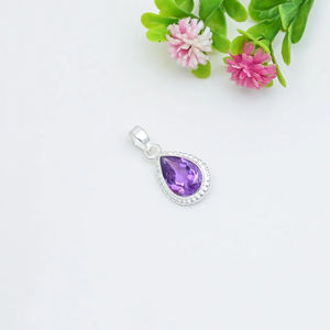 Collar con Colgante de Amatista Natural de Alta Calidad, Plata de Ley 925, Forma de Pera de 9x11 mm, Joyería Minimalista Hecha a Mano para Mujer - Product Image 2