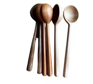 Juego de utensilios de cocina de madera de olivo más vendido, 2 piezas: tenedor ranurado para pasta y espátula plana de madera para freír y hornear - Product Image 4