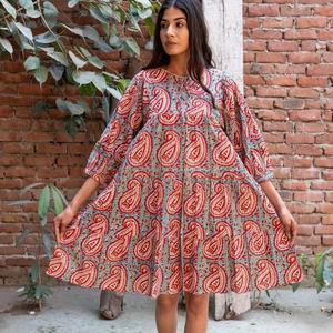 Nouveauté Mini robe longue en coton imprimé Paisley, encolure Henley avec cravates en coton Mini robe longue pour femmes - Product Image 1