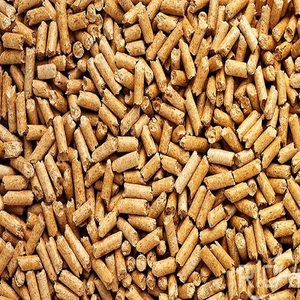 Granulés de bois de qualité supérieure 6 mm+, sacs de 15 kg, prix bas, en stock, prêts à l'emploi pour le chauffage biomasse. - Product Image 3